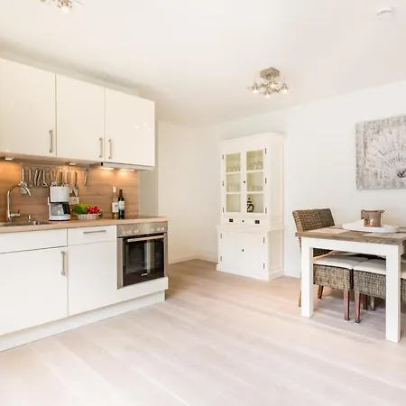 Viktoria 4 - Whg. 01 *